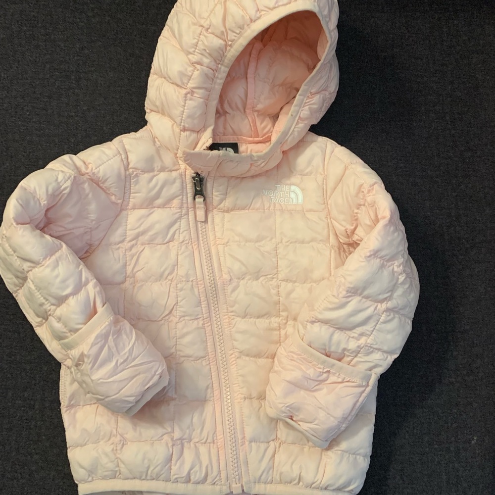 SOLD North Face Thermoball